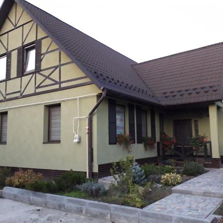 Apartament On Levanevskogo 2 Lägenhet Kamjanets-Podilskyj Exteriör bild